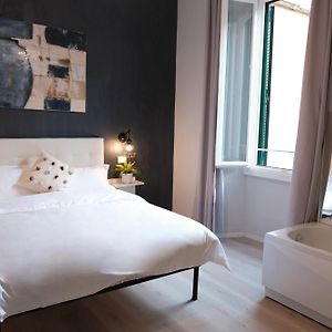 Numi B&B